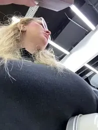 Teya_moon_ webcam model stream image