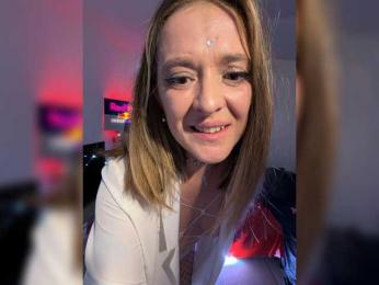 BigTwiXXX webcam model stream image