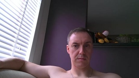 ploki2180 webcam model stream image