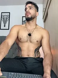 Maximiliano_ford webcam model stream image