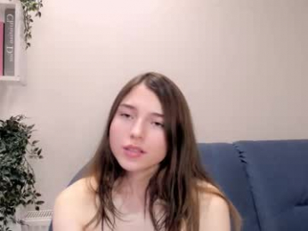 pamilarakestraw webcam model stream image