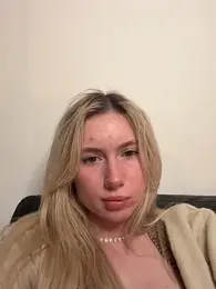 SexySaraxxoo webcam model stream image