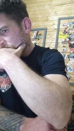 Mooooustache webcam model stream image