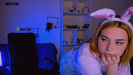 casey_meow_ webcam model stream image