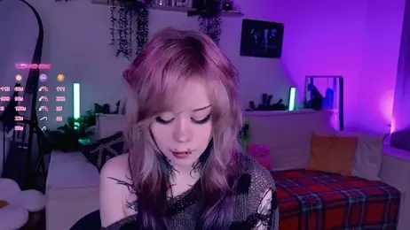 Lollyshy webcam stripchat model stream image