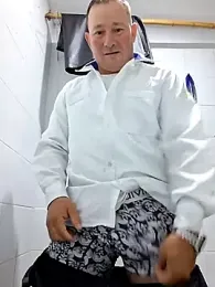 monito1021 webcam model stream image
