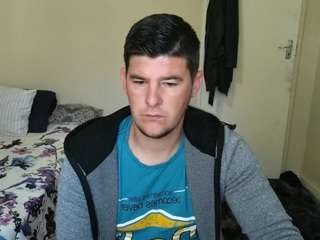 brendansexyboy098754pinhead webcam model stream image