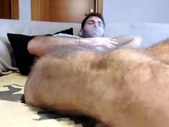 boy_aroundtheworld webcam chaturbate model stream image