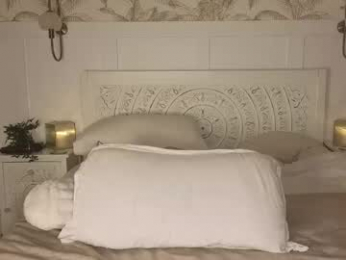 daisydreams_cumtrue webcam model stream image