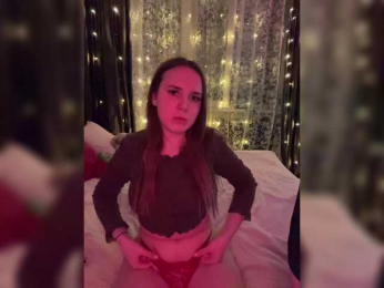 Magicallove8 webcam bongacams model stream image