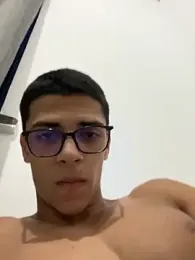 Igrisbc00 webcam stripchat model stream image