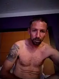 Treemandude webcam model stream image