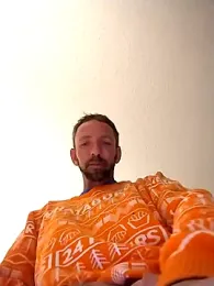 Treemandude webcam model stream image