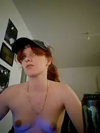 _Marine_Show_ webcam model stream image