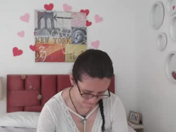 sereneclarks_ webcam chaturbate model stream image