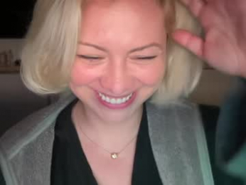 kiradivine webcam model stream image