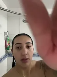Hannahoff webcam model stream image