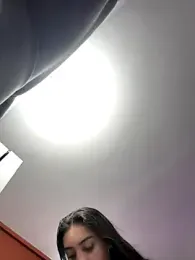 Hannahoff webcam model stream image