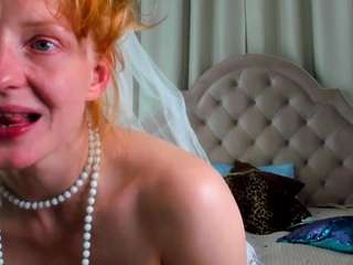 alisaredheir webcam model stream image