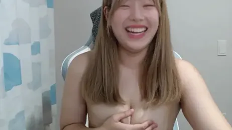 asuka_xoxo webcam stripchat model stream image