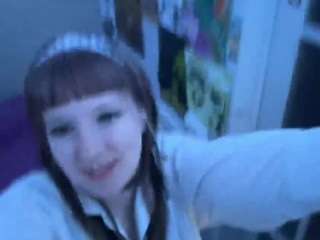 maydenner webcam model stream image