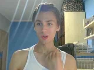 Bradley Owens webcam model stream image