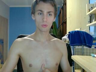 Bradley Owens webcam model stream image