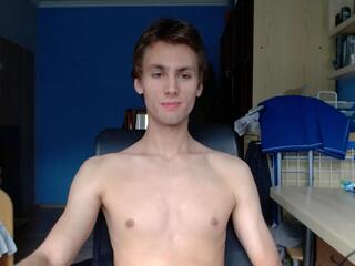 Bradley Owens webcam model stream image