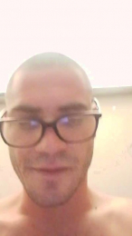 Elrusito23qw webcam model stream image
