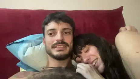 YourzBestCouple webcam model stream image