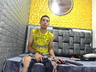 Valentino Ferri webcam model stream image