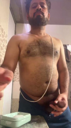HairyIndiann webcam model stream image