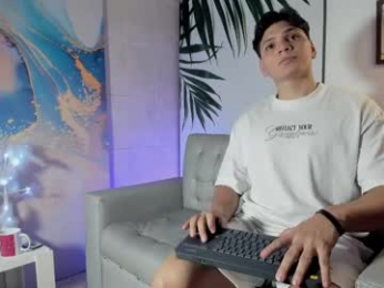 pinksmile_1 webcam model stream image