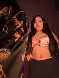 Queentaraf999 webcam stripchat model stream image