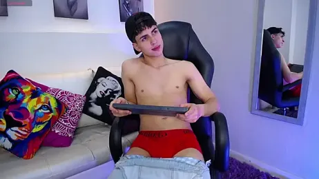 AdrianRinaldi webcam model stream image