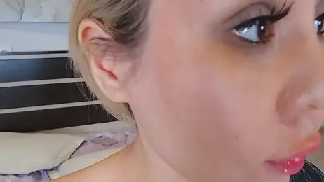 Yulianna_Smith webcam stripchat model stream image