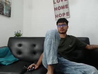 holy_sin webcam model stream image
