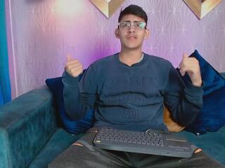 Ken Leason webcam model stream image
