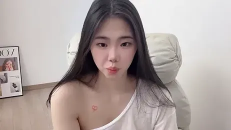 suki-1 webcam stripchat model stream image