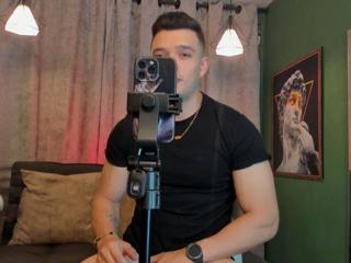 Yake Tyler webcam model stream image