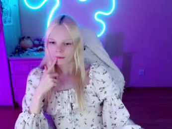 emily_nyaffe webcam model stream image