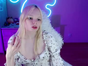 emily_nyaffe webcam model stream image