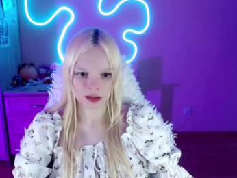 emily_nyaffe webcam model stream image