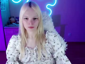emily_nyaffe webcam model stream image
