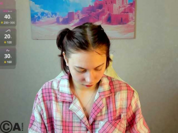 Miss-you-kiss webcam bongacams model stream image