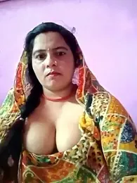 Rashmi_cut webcam model stream image
