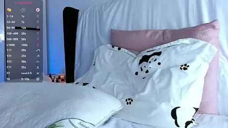 Ellamilano9 webcam model stream image