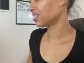 destinirahh webcam model stream image