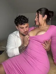 Sexandfire webcam model stream image