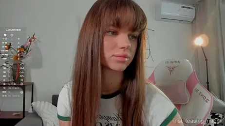 aesthetics__tease webcam stripchat model stream image